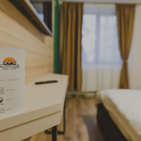 Altitude Guest House Ranca Δωμάτιο φωτογραφία